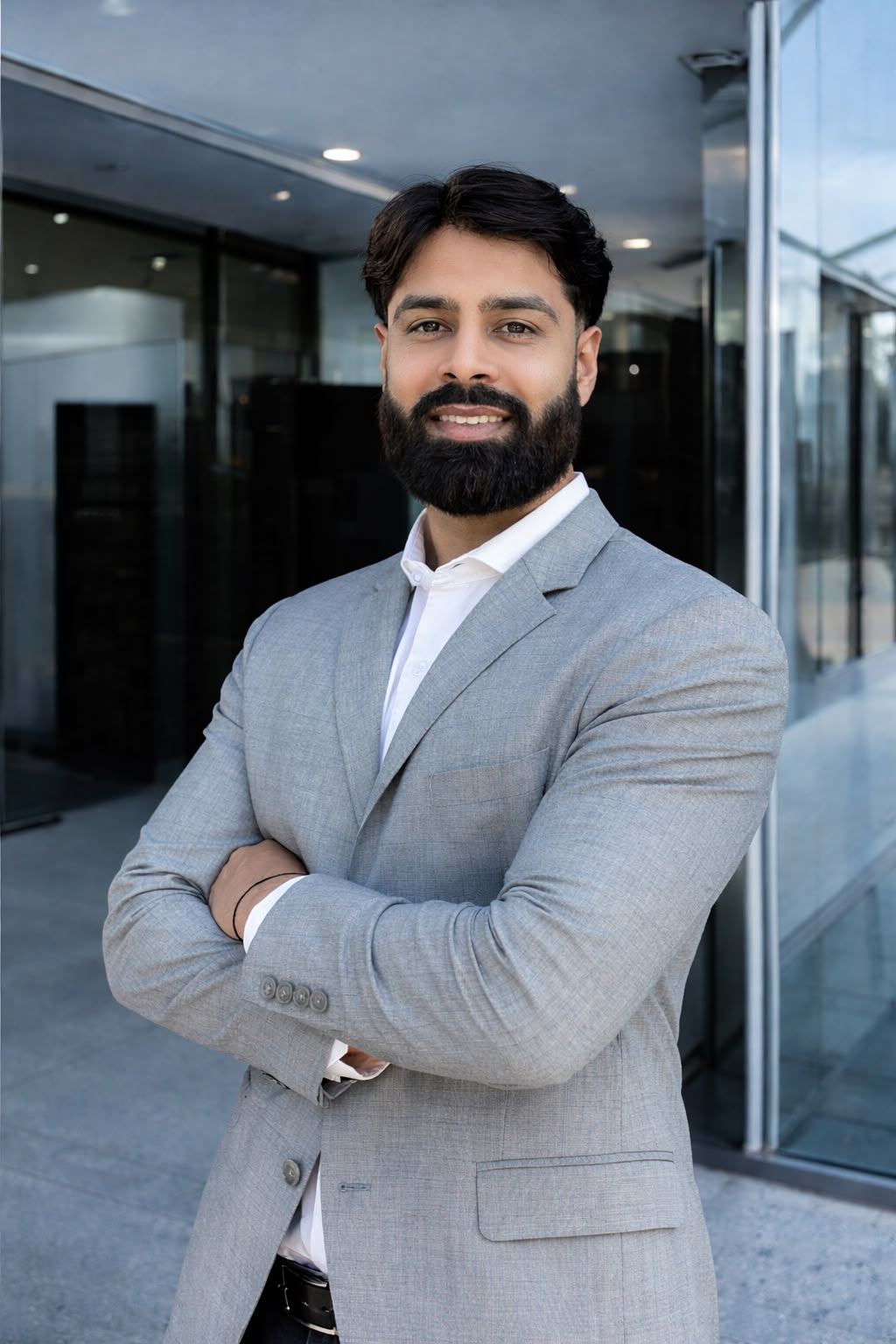 Gurpreet Hundal, Submortgage Broker with BRX Mortgage Inc.